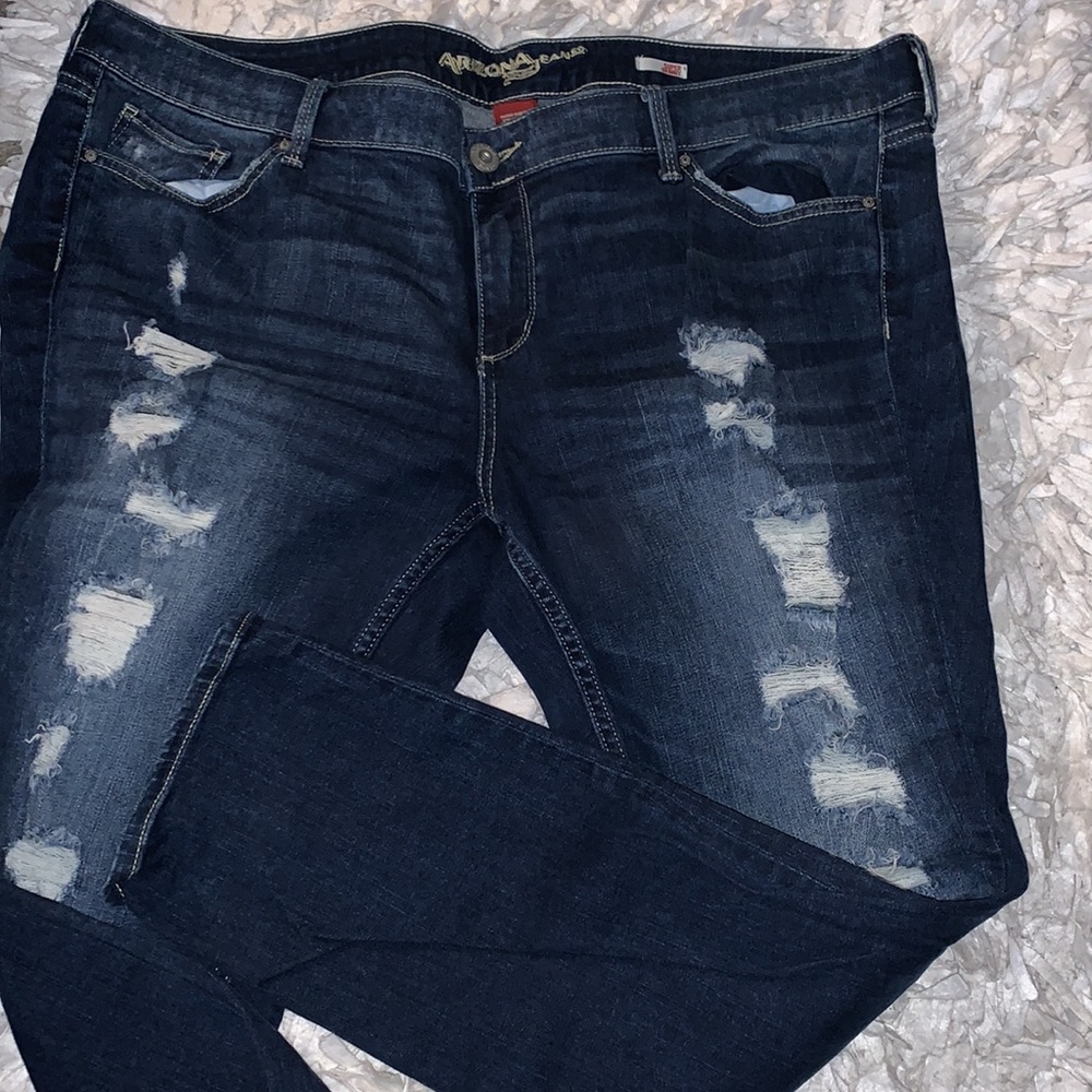 Destructed Jeans Dark Wash Mid Rise with Stretch